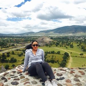 Meet your Posher, Diana